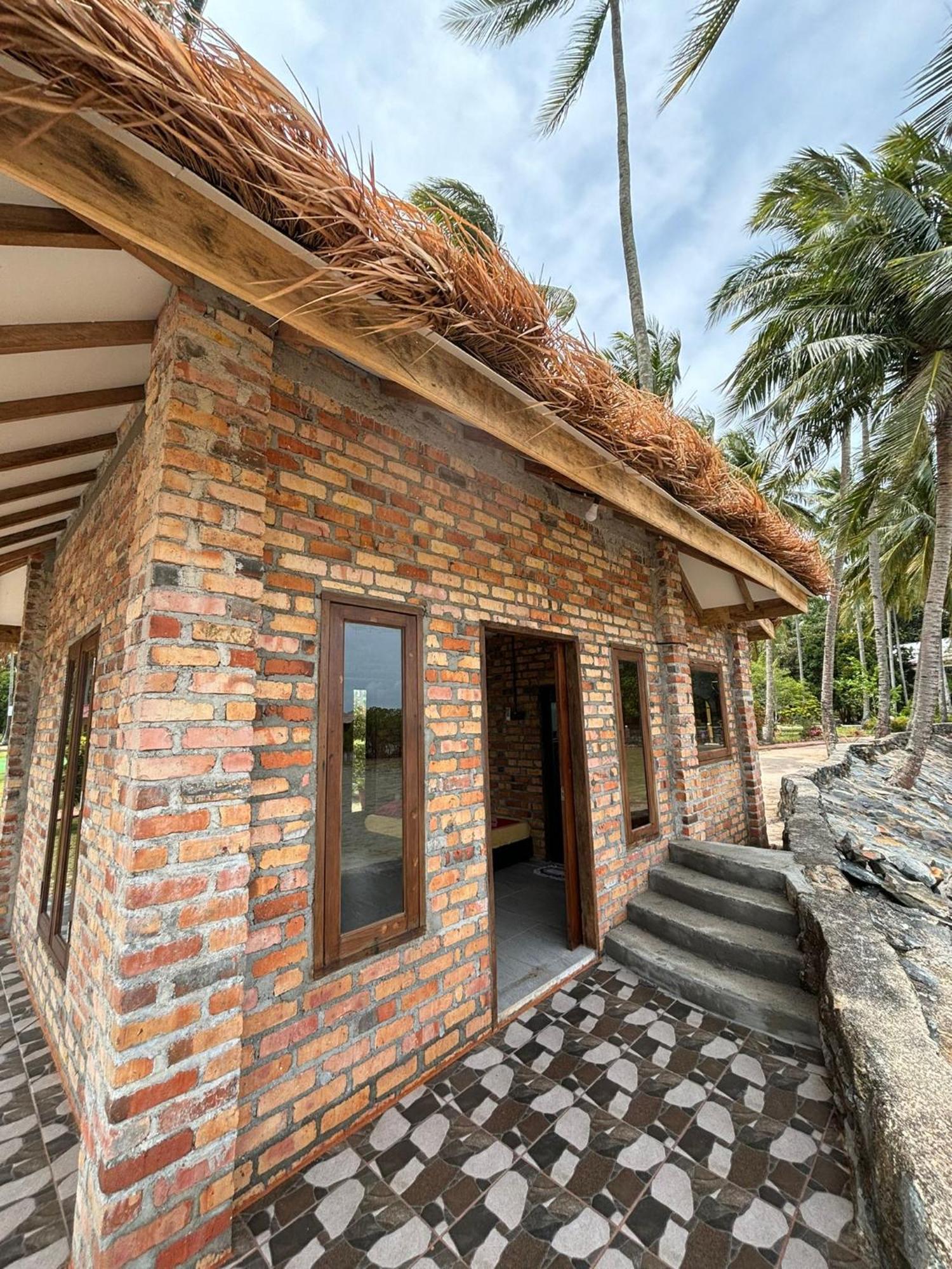 Loola Adventure Resort Teluk Bakau Εξωτερικό φωτογραφία